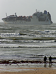 Porte-conteneurs  échoué au large de l'Ile de Ré (24 Octobre2006)